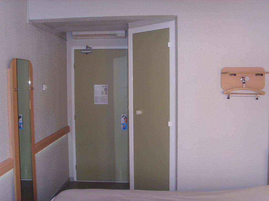 Ibis Budget L'Isle Adam Habitación foto
