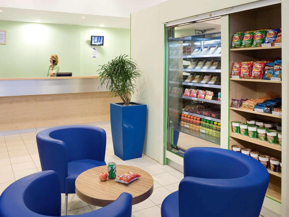 Ibis Budget L'Isle Adam Exterior foto